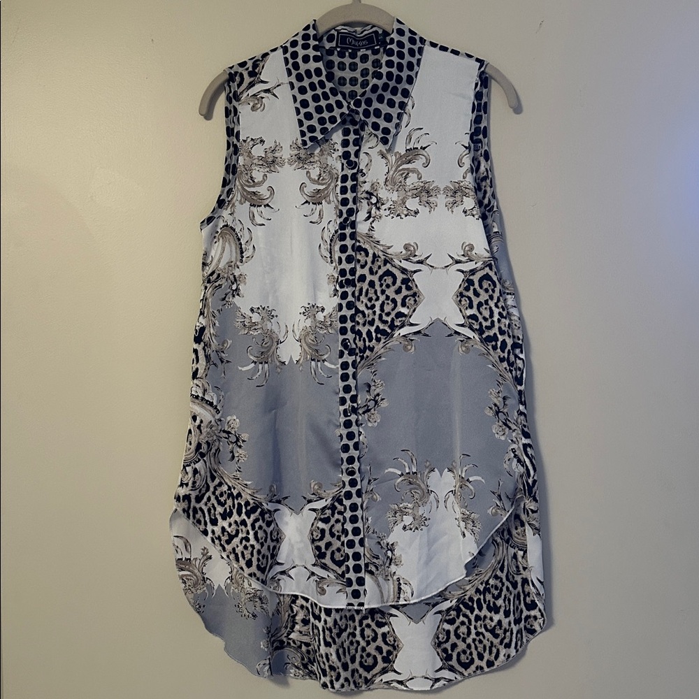 Sleeveless Patterned Blouse